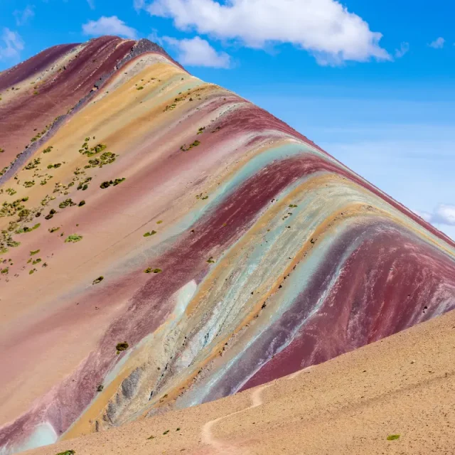 MONTAÑA DE COLORES FULL DAY